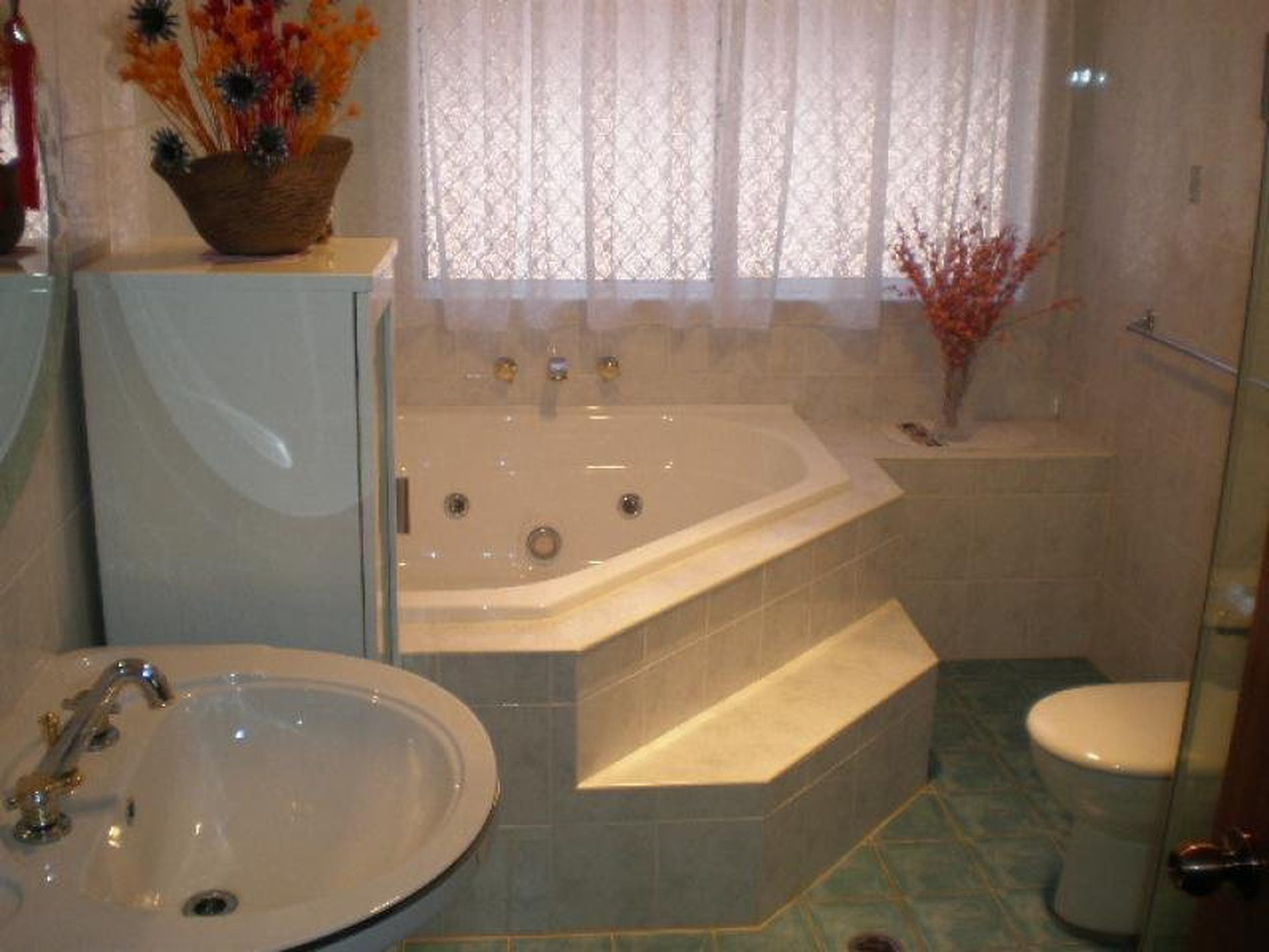 5 Morris AVENUE, Kingsgrove