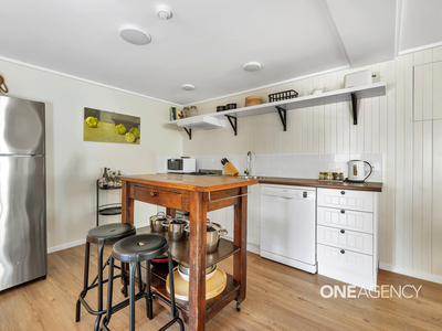 Unit / 76 Cyrus Street, Hyams Beach