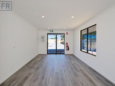 14 Crompton Road, Rockingham