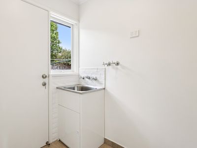 3 / 16 Campbell Grove, Mornington