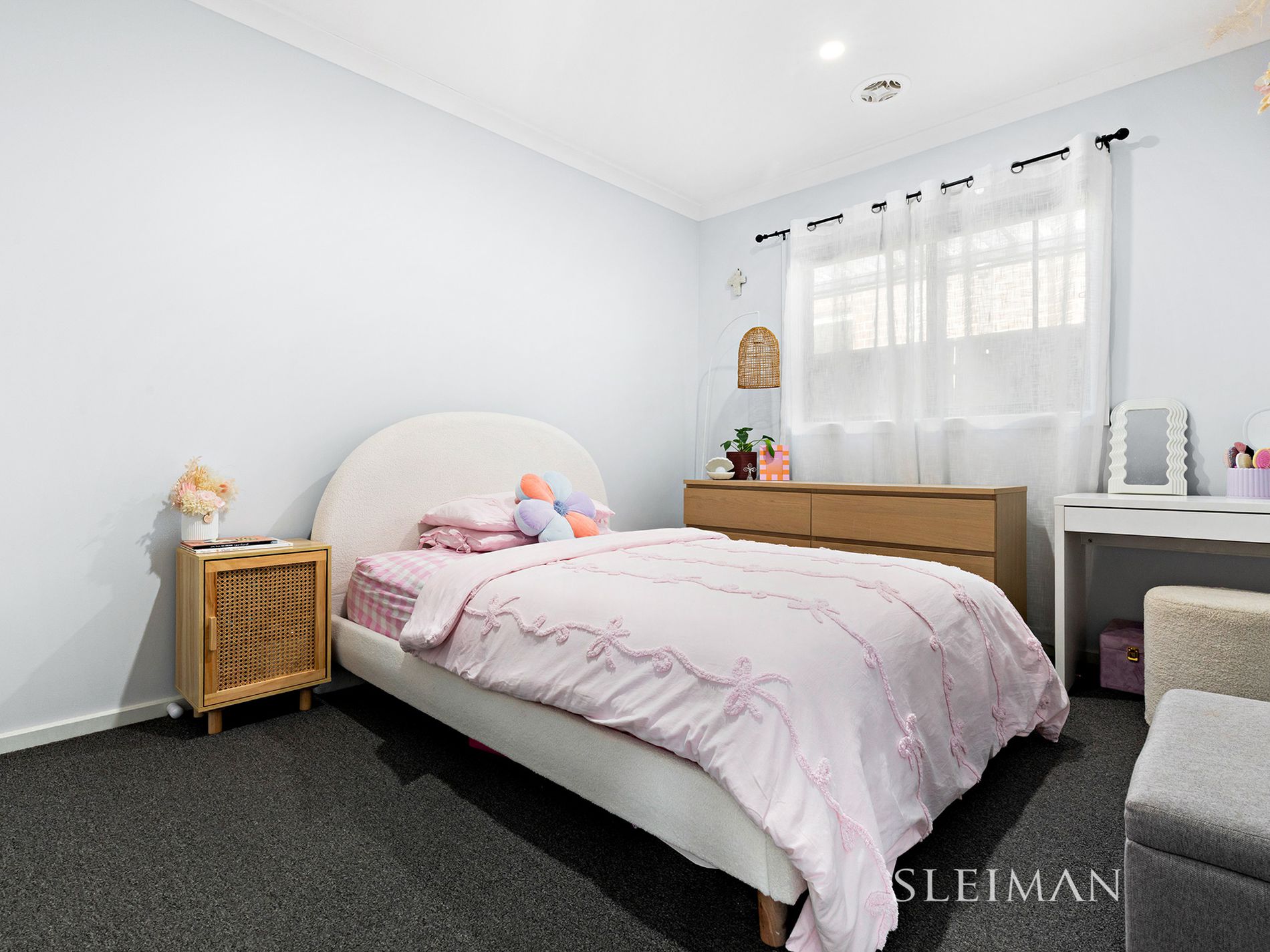 17 Quarry Road, Aintree