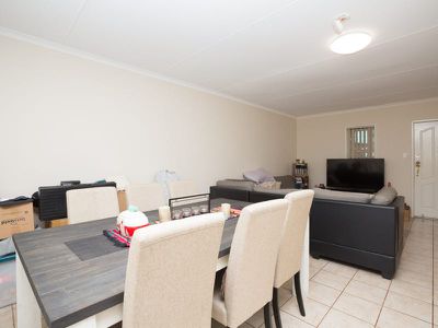7 Peter Way, South Hedland