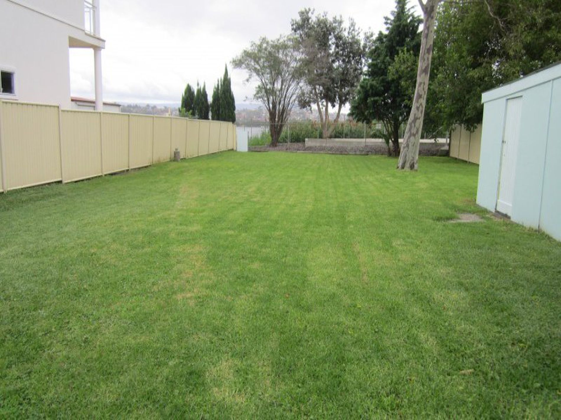 8 Lakeview Parade, Primbee