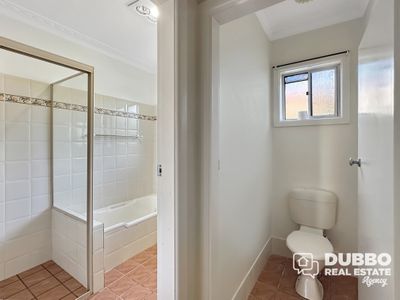 40 Crown Street, Dubbo