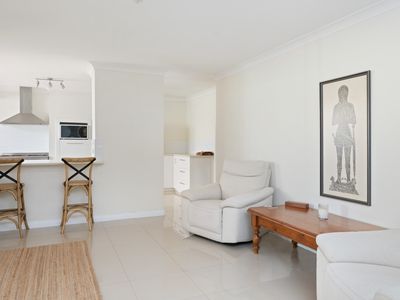 17 Littlewood Place, West Lamington