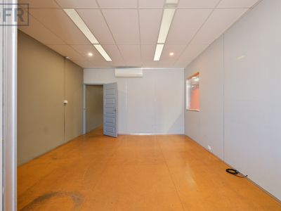 3 / 33 Hammond Road, Cockburn Central