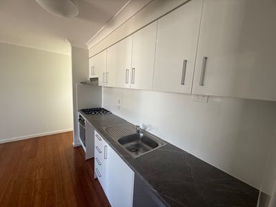 5 Signals Lane, Bardia