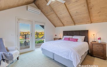 30 St Georges Road, Beaconsfield Upper
