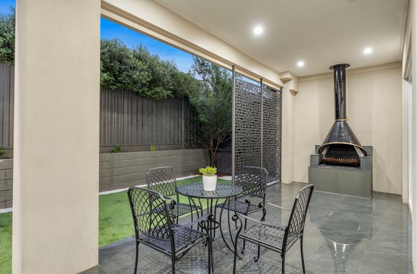 31 Luster Circuit, Greenvale