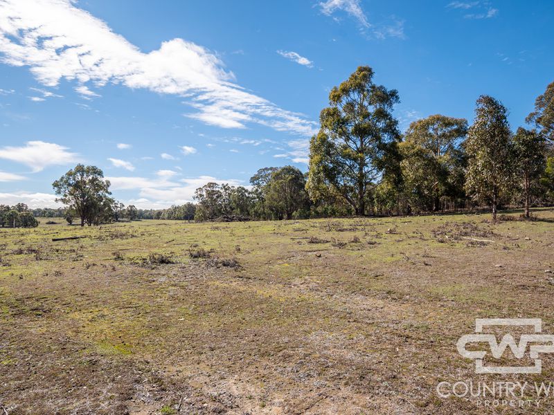 454 Silent Grove Road, Torrington