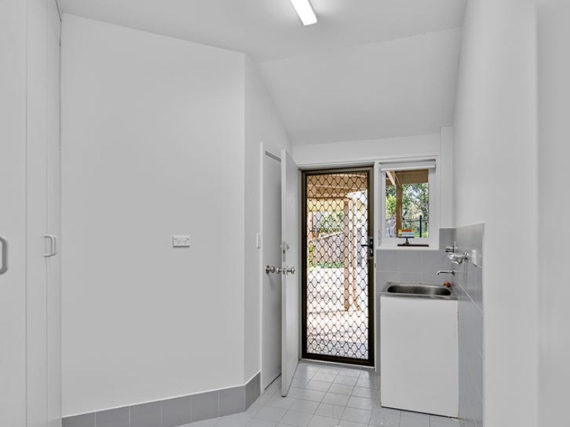 4 / 1 Park Ave, Urrbrae