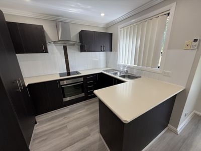 5 / 4 Blackwood Avenue, Casula