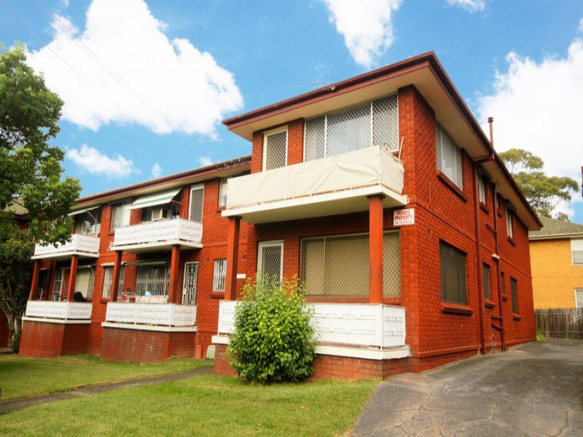 1 / 19 Alice Street, Wiley Park