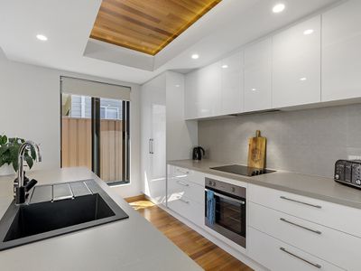 2 Bank Street, Avenel