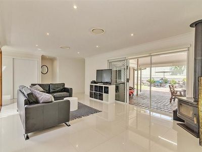 6 / 145 Exilis Street (Kent Close), Springwood