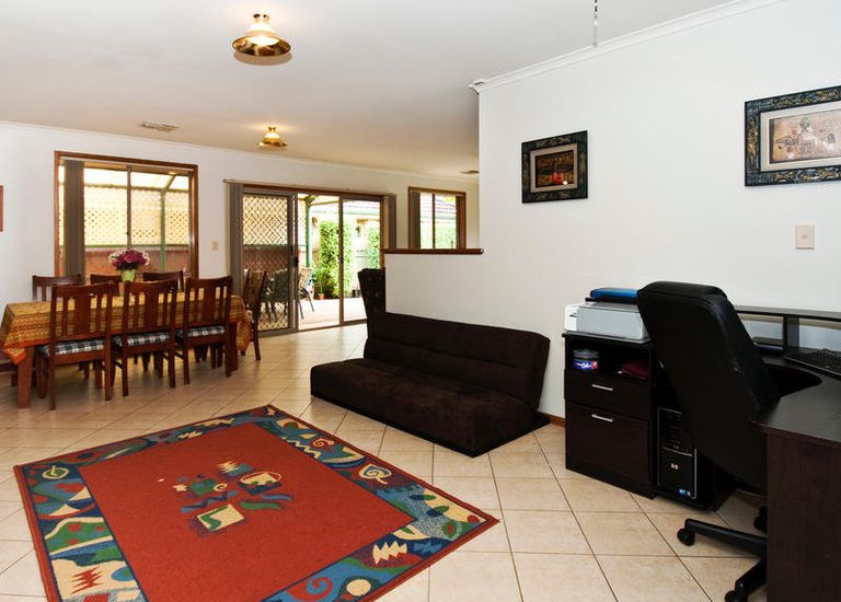 8 Eton Road, Somerton Park
