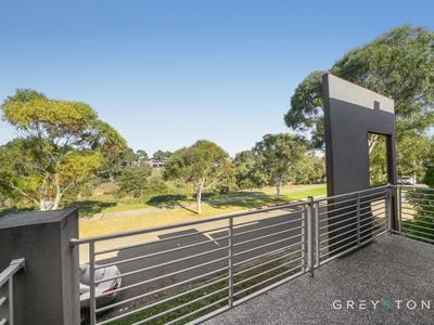 22 Jolimont Street, Caroline Springs