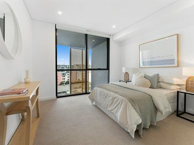 1004 / 60 Nancarrow Avenue, Meadowbank