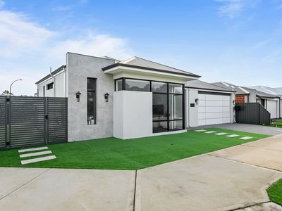 21 Barnevelder Bend, Southern River