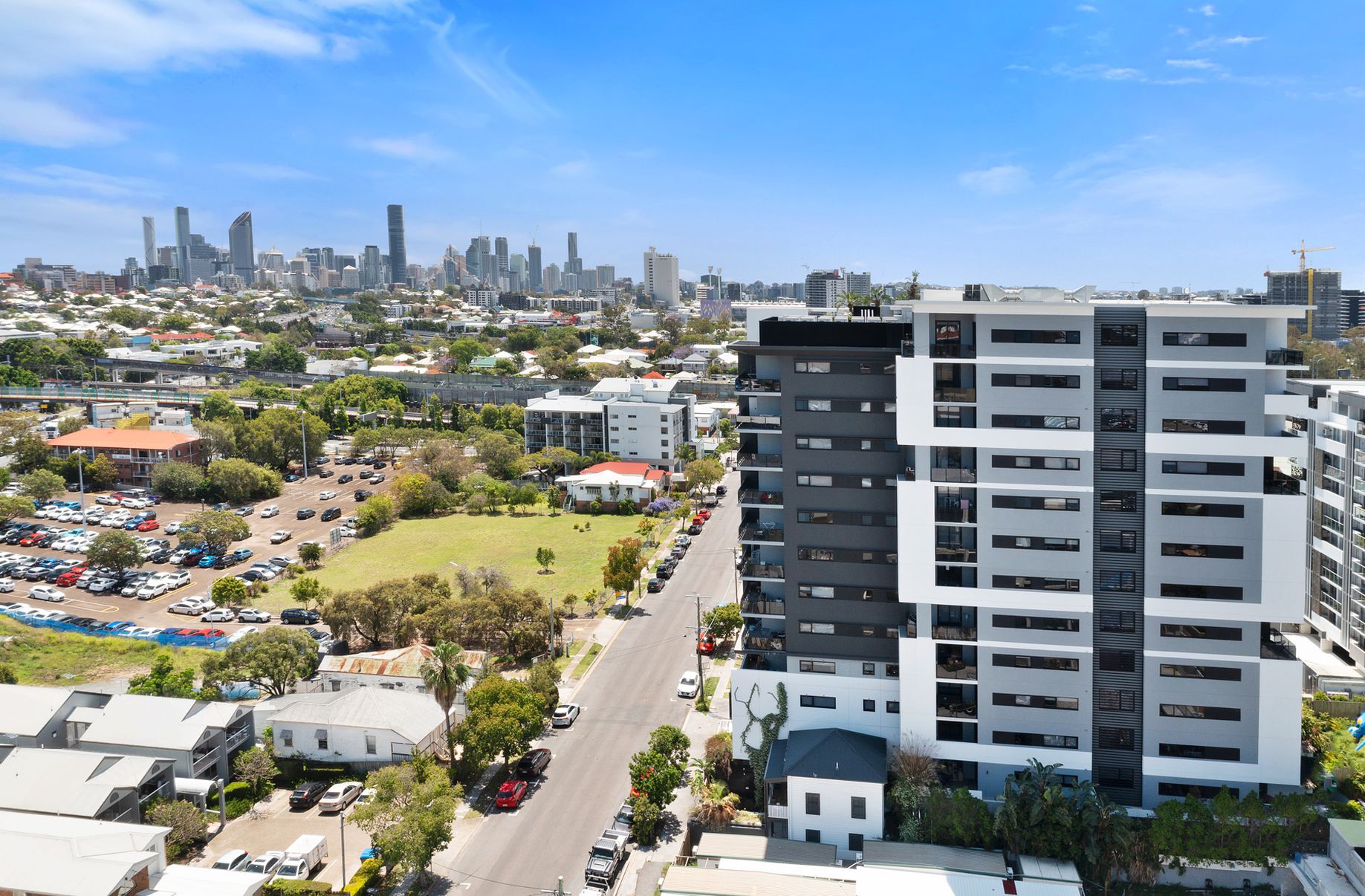1007 / 28 Wolseley Street, Woolloongabba Oxbridge Global Real Estate