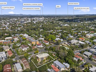 8 / 115 Sherwood Road, Toowong