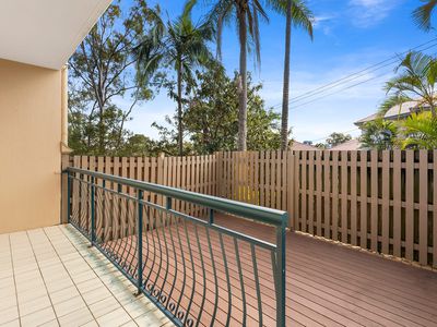 6 / 2 Moore Street, Taringa