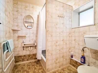 12 Truby King Crescent, Liberton