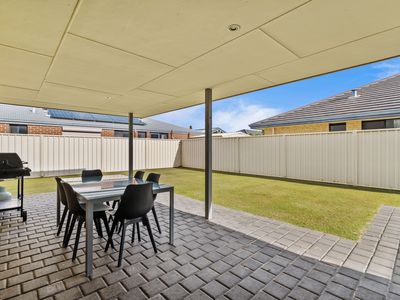 34 Limbee Glade, Huntingdale