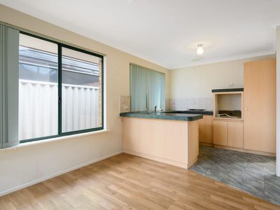 Unit 7 / 54 Gnangara Dr, Waikiki