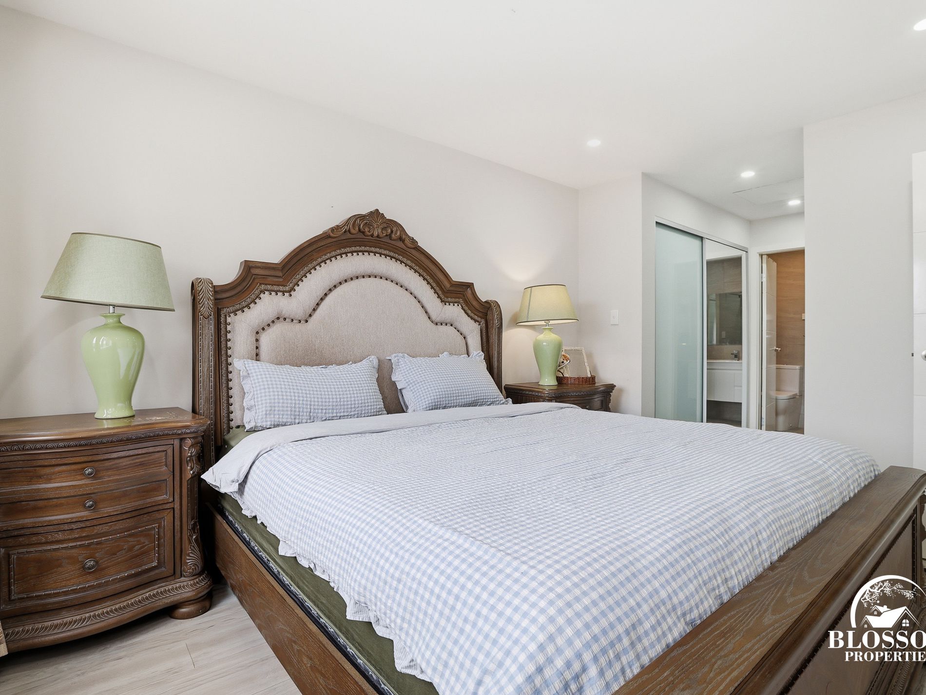 17 Ashwini Glade, Box Hill