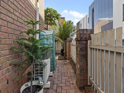 4 / 19 Annie Street, New Farm