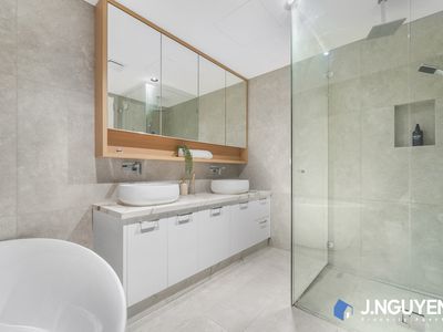2A Phillip Avenue, Cabramatta