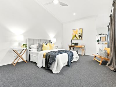 42-44 Ellison Street, Clifton Beach