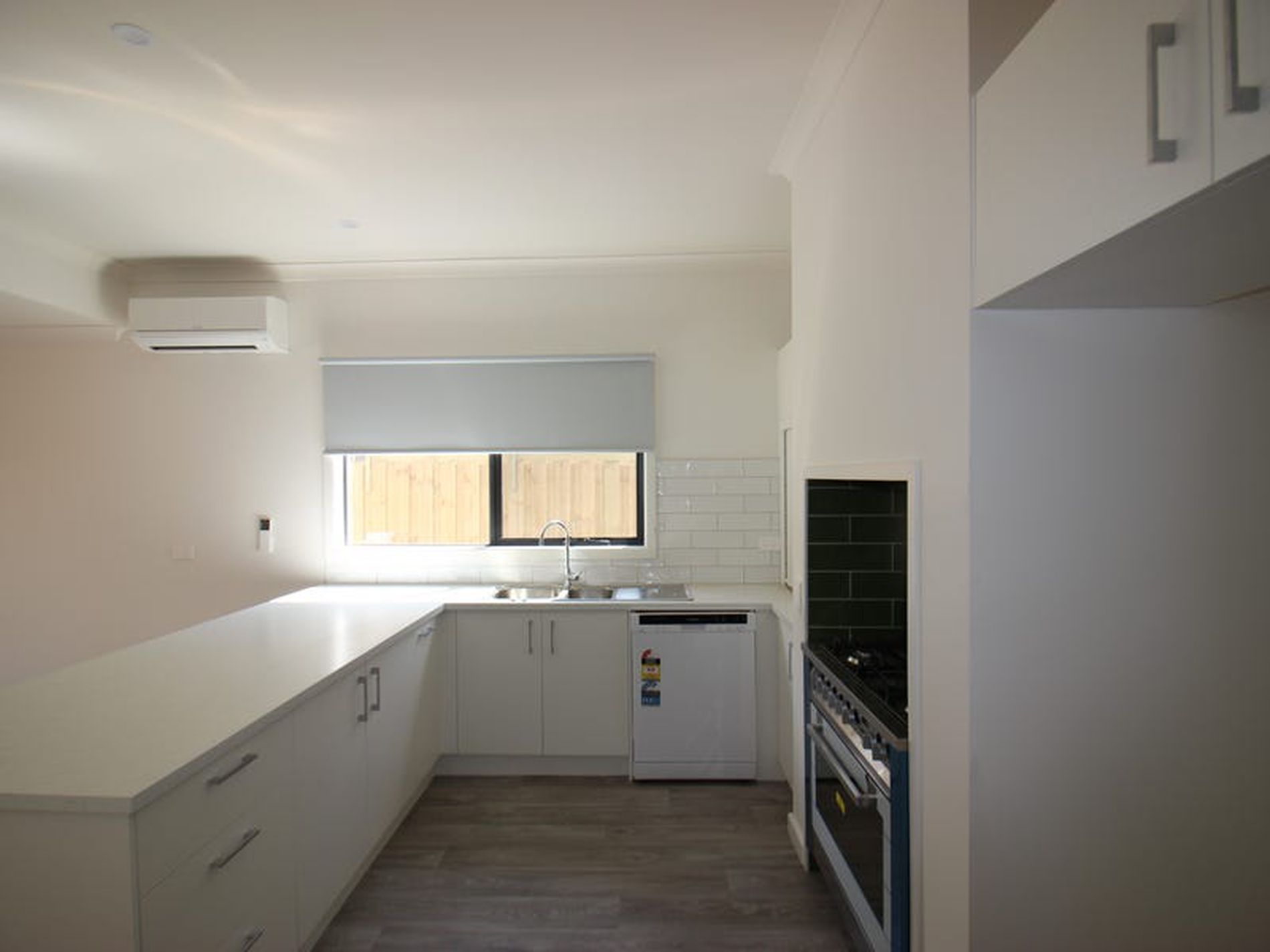 1 / 26 Settlement Road, Belmont