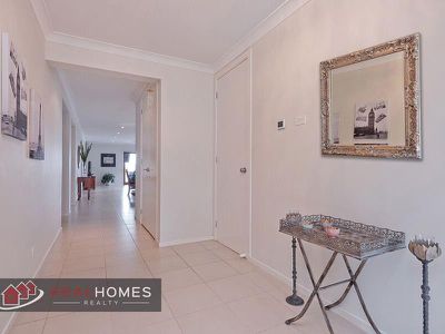 62 Bluestone Drive, Glenmore Park