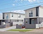 4 / 11 Junction Rd, Moorebank