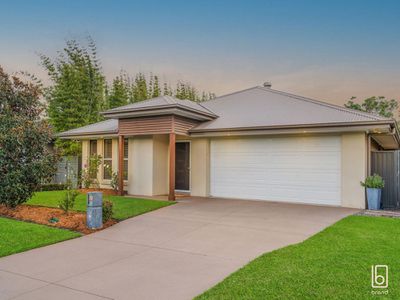 30 Minorca Circuit, Hamlyn Terrace