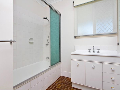 70 Marsden Rd, Kallangur