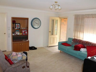29 Twickenham Drive, Dubbo