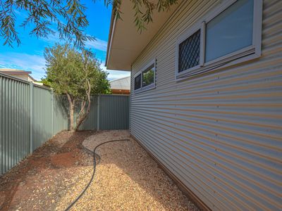 35 Threadfin Loop, South Hedland