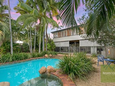 104 Stagpole Street, West End