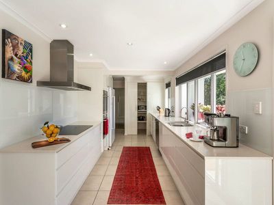 15 Alice Dixon Drive, Flaxton