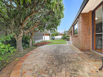 13 Derribong Drive, Cordeaux Heights