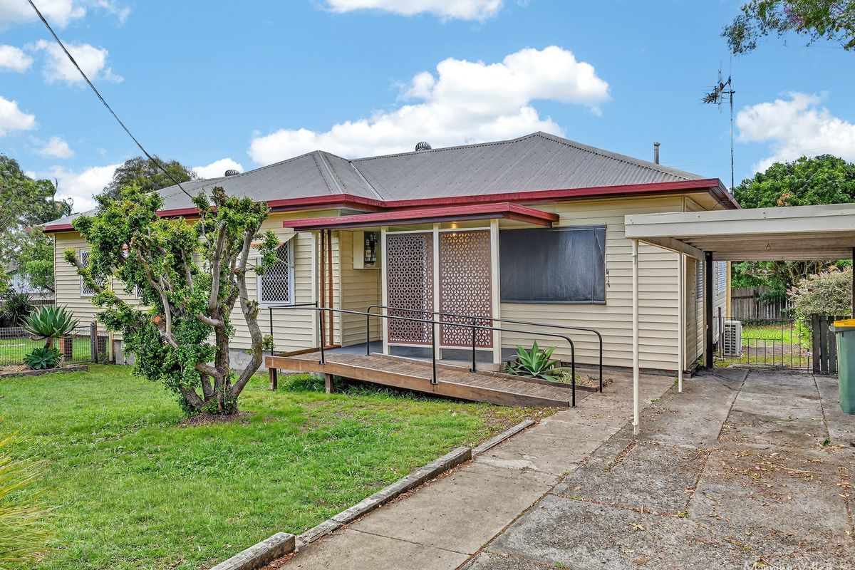 13 Wingham Road, Taree