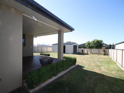 12 Sandy Crescent, Wynyard