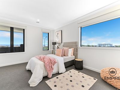 55 Fitzwilliam Cct, Clyde North