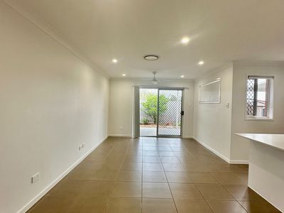 6 / 15 Waratah Way, Morayfield