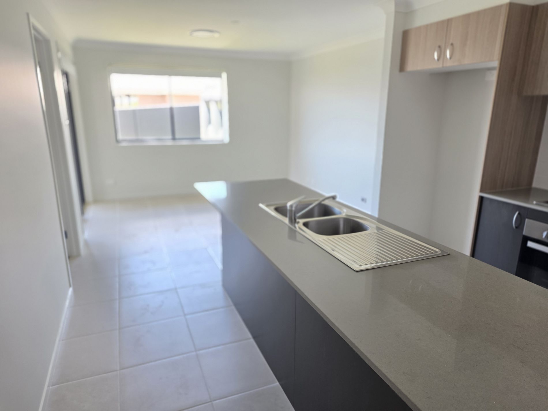 2/11 Millhouse Close, Farley