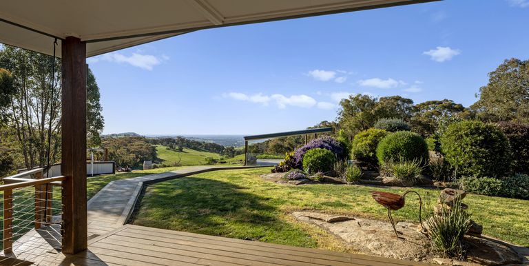 665 Fernhills Road, Marraweeney
