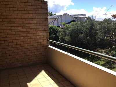 12 / 6 Blackbutt Way, Barrack Heights